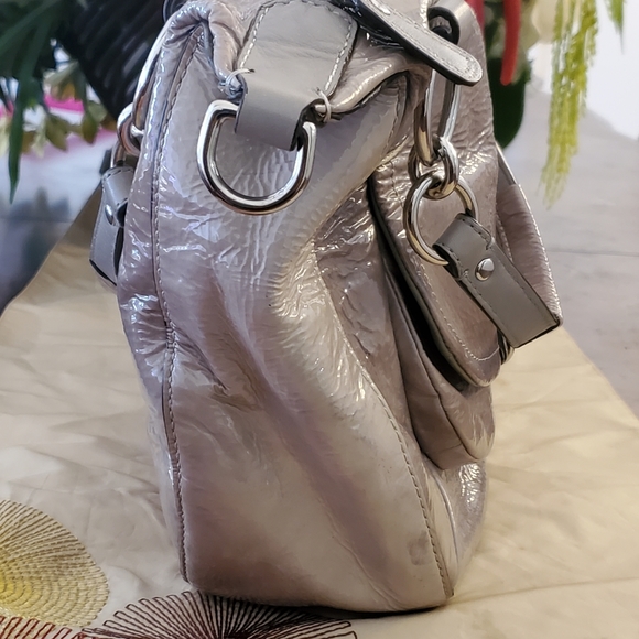 Handbag - Picture 3 of 6